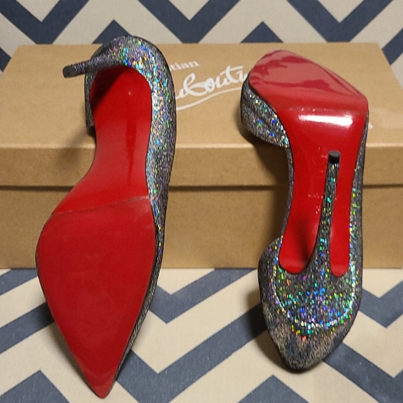 Brand new Christian Louboutin heels 👠 - Picture 3 of 4